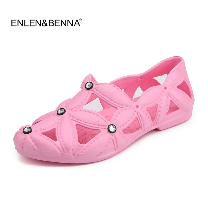 2018 women casual Clogs Breathable sandals women valentine slippers summer slip on women flip flops shoes Beach Sandal for women
2018 women casual Clogs Breathable sandals women valentine slippers summer slip on women flip flops shoes Beach Sandal for women