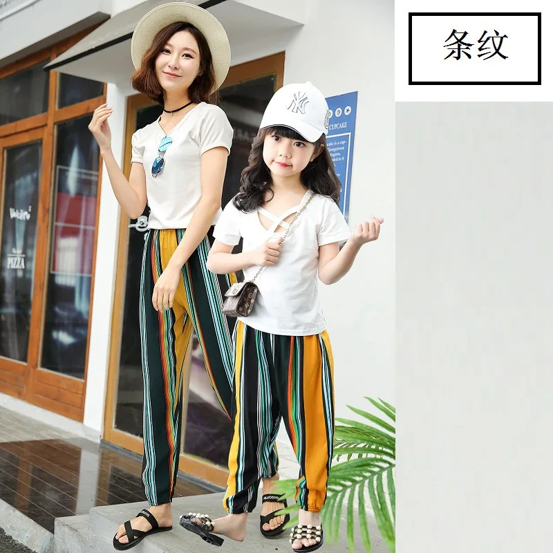 Striped Mother Daughter Lantern Pants Mommy and Me Clothes Family Look Mom Mum Mama and Daughter Matching Trousers Clothes
Striped Mother Daughter Lantern Pants Mommy and Me Clothes Family Look Mom Mum Mama and Daughter Matching Trousers Clothes
