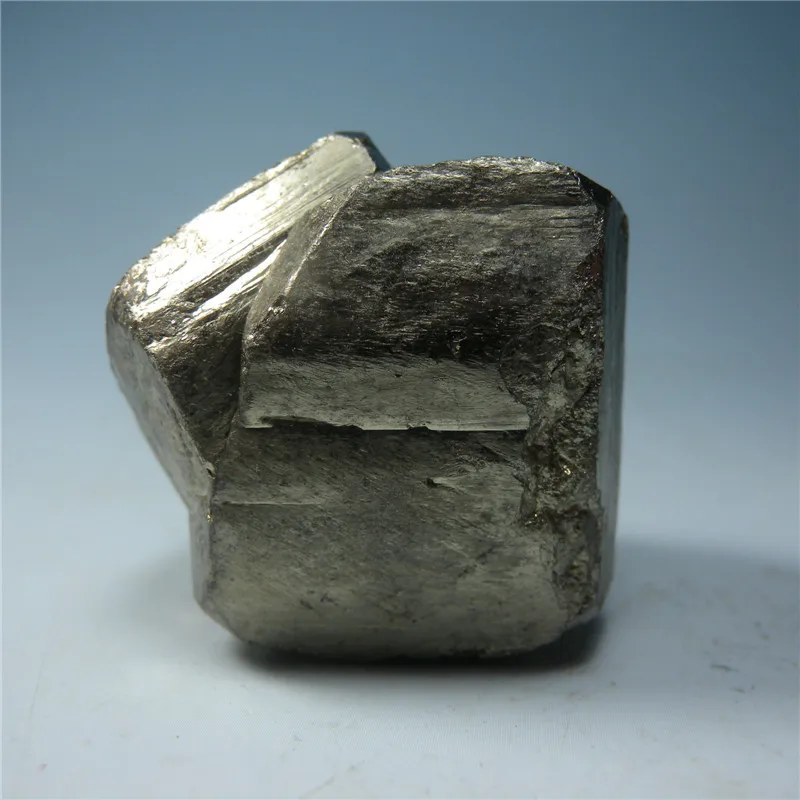 Pyrite stone mineral specimens teaching high density mineral pyrite polyhedron Specials
Pyrite stone mineral specimens teaching high density mineral pyrite polyhedron Specials