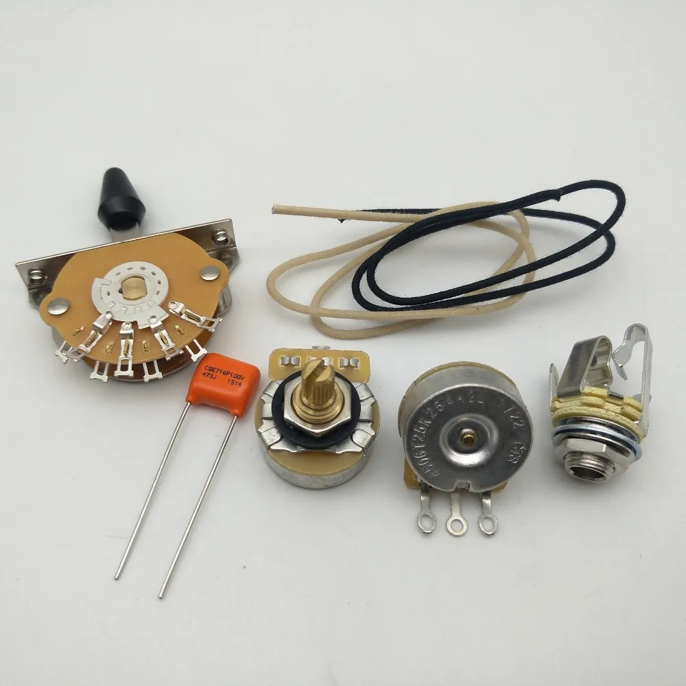 Deluxe CTS 250K Copper shaft Wiring Kit for-TL CDE 716P .047 100V Orange Drop Cap Suitable for Telecaster Guitar
Deluxe CTS 250K Copper shaft Wiring Kit for-TL CDE 716P .047 100V Orange Drop Cap Suitable for Telecaster Guitar