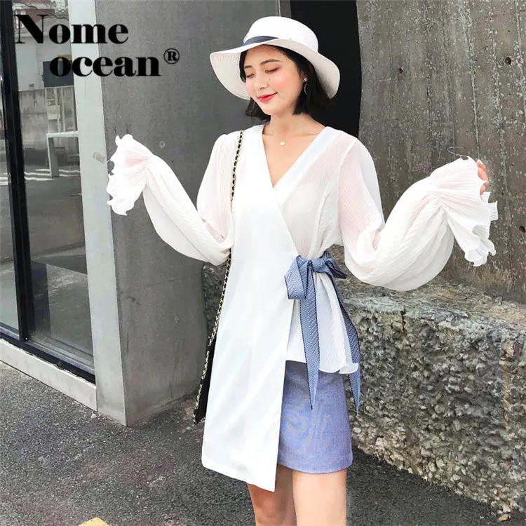 White Irregular Women Blouse Fashion Patchwork V Neck Harajuku Blusas Bow Belted Office Lady Long Sleeve Cardigan Tops M19032301
White Irregular Women Blouse Fashion Patchwork V Neck Harajuku Blusas Bow Belted Office Lady Long Sleeve Cardigan Tops M19032301