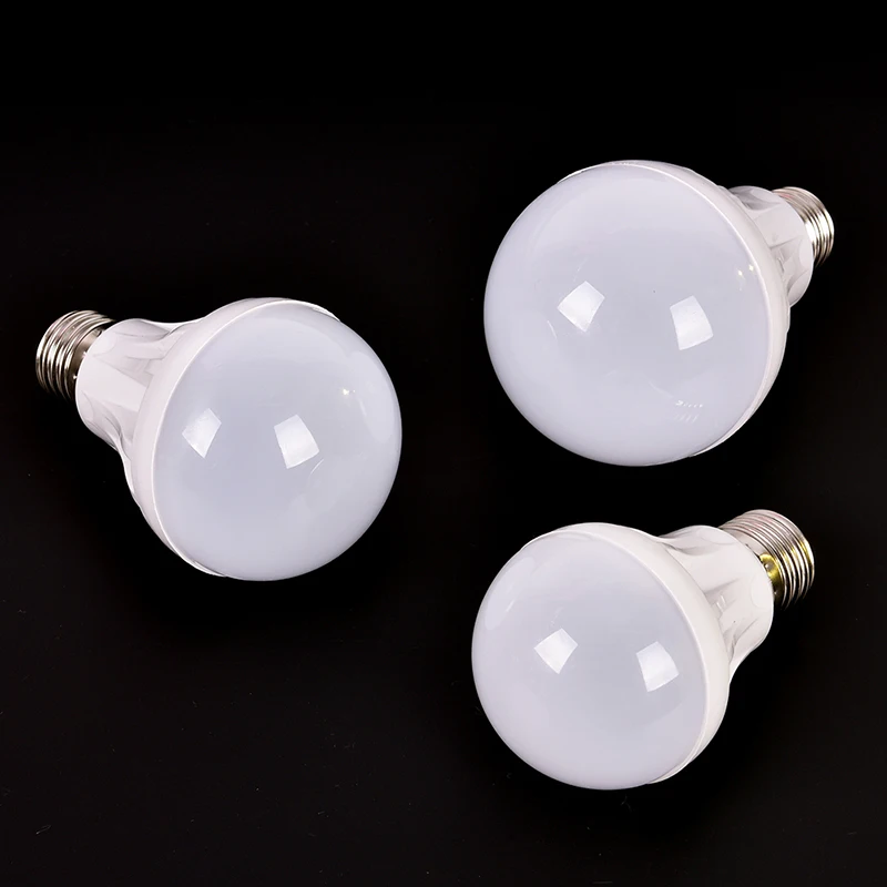 Smart Light Bulb With Switch LED Outdoor Portable Camping Light E27 3W 5W 7W 9W Emergency Light Bulb Rechargeable Battery
Smart Light Bulb With Switch LED Outdoor Portable Camping Light E27 3W 5W 7W 9W Emergency Light Bulb Rechargeable Battery