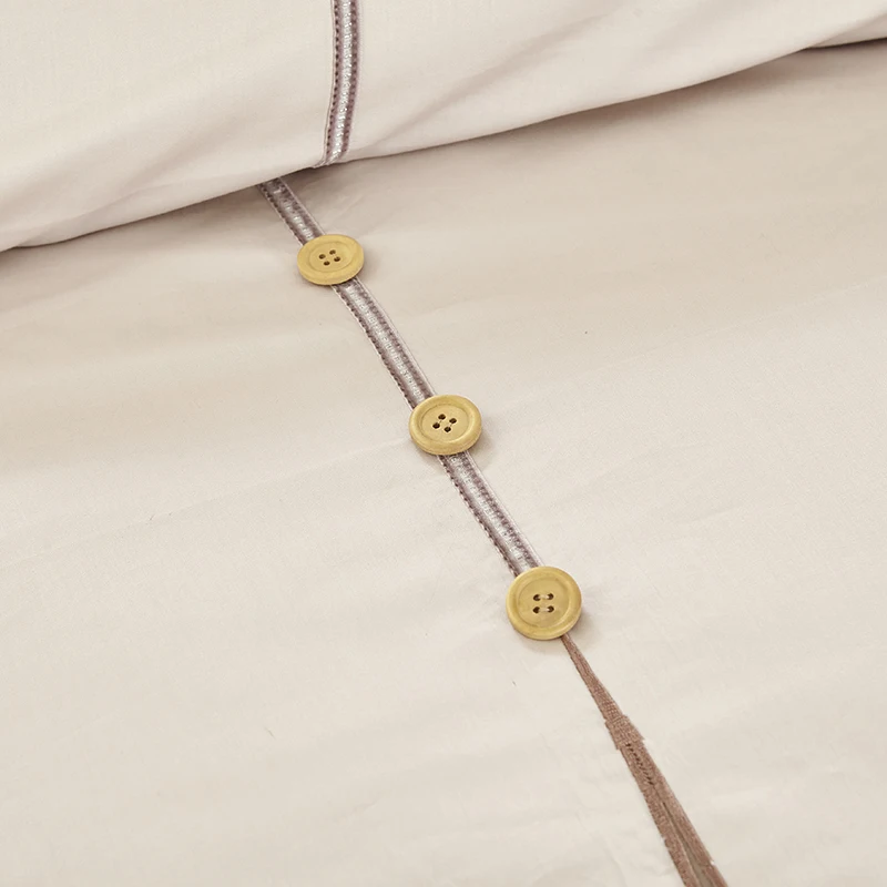 100% Egypt Cotton Silky Luxury Royal Bedding set Queen/King Size Embroidery Korean Bed set Duvet cover Bed linen Pillowcases 100% Egypt Cotton Silky Luxury Royal Bedding set Queen/King Size Embroidery Korean Bed set Duvet cover Bed linen Pillowcases