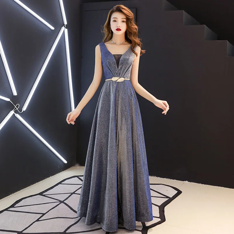 Beauty-Emily Long V Neck Sleeveless Evening Dress Shine Ruched V Back Ribbons Prom Gowns For Party Vestido de noche
Beauty-Emily Long V Neck Sleeveless Evening Dress Shine Ruched V Back Ribbons Prom Gowns For Party Vestido de noche