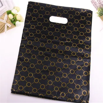 New Design Wholesale 50pcs/lot 25*35cm Luxury Black Packaging Bags With Gold Dot Favor Shopping Plastic Bags
New Design Wholesale 50pcs/lot 25*35cm Luxury Black Packaging Bags With Gold Dot Favor Shopping Plastic Bags