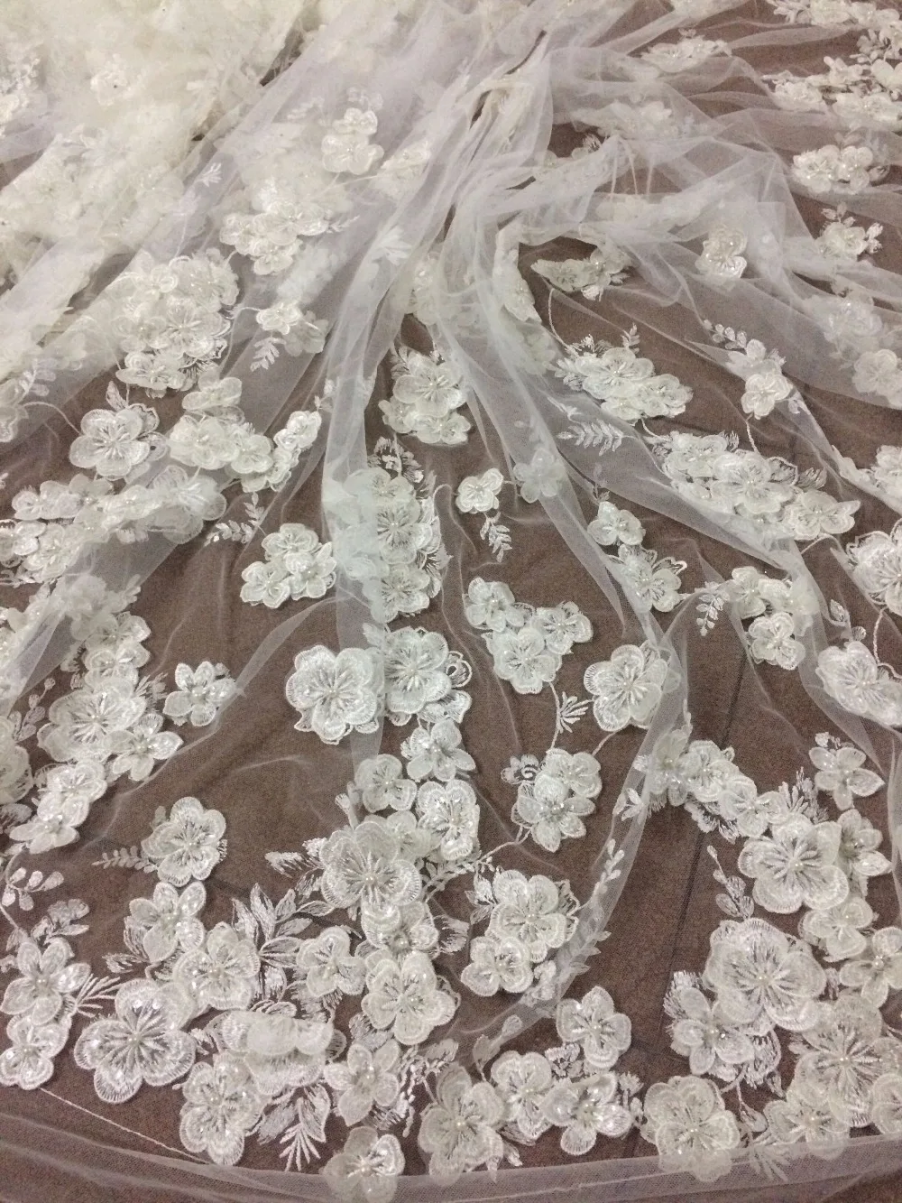 Graceful 3d flower French tulle embroidery lace fabric SYJ-103014 African net lace for wedding dress
Graceful 3d flower French tulle embroidery lace fabric SYJ-103014 African net lace for wedding dress