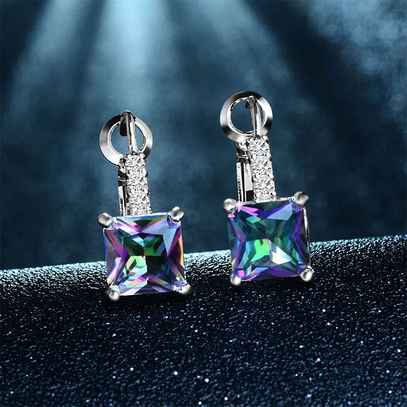 SHUANGR Colorful Earrings Femme Earrings Hoop Earrings Purple Cubic Zirconia Attractive Jewelry Accessory Fashion Earings
SHUANGR Colorful Earrings Femme Earrings Hoop Earrings Purple Cubic Zirconia Attractive Jewelry Accessory Fashion Earings