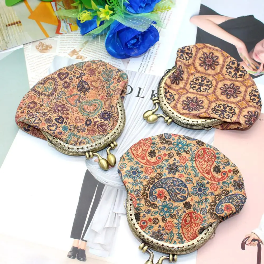 Wood Fabric Coin Purse Women Small Wallets Vintage fashion Change Purse Card Holder Coin Wallet Purse porte monnaie femme 2019
Wood Fabric Coin Purse Women Small Wallets Vintage fashion Change Purse Card Holder Coin Wallet Purse porte monnaie femme 2019