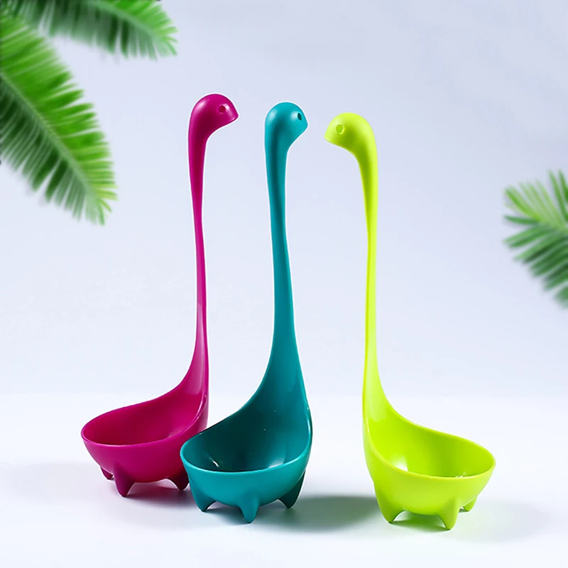 

3 colours 1pcs Food-grade PP Cute Dinosaur Soup Spoons Cartoon Monster Long Handled Tableware Dinnerware Creative Kitchen Tools