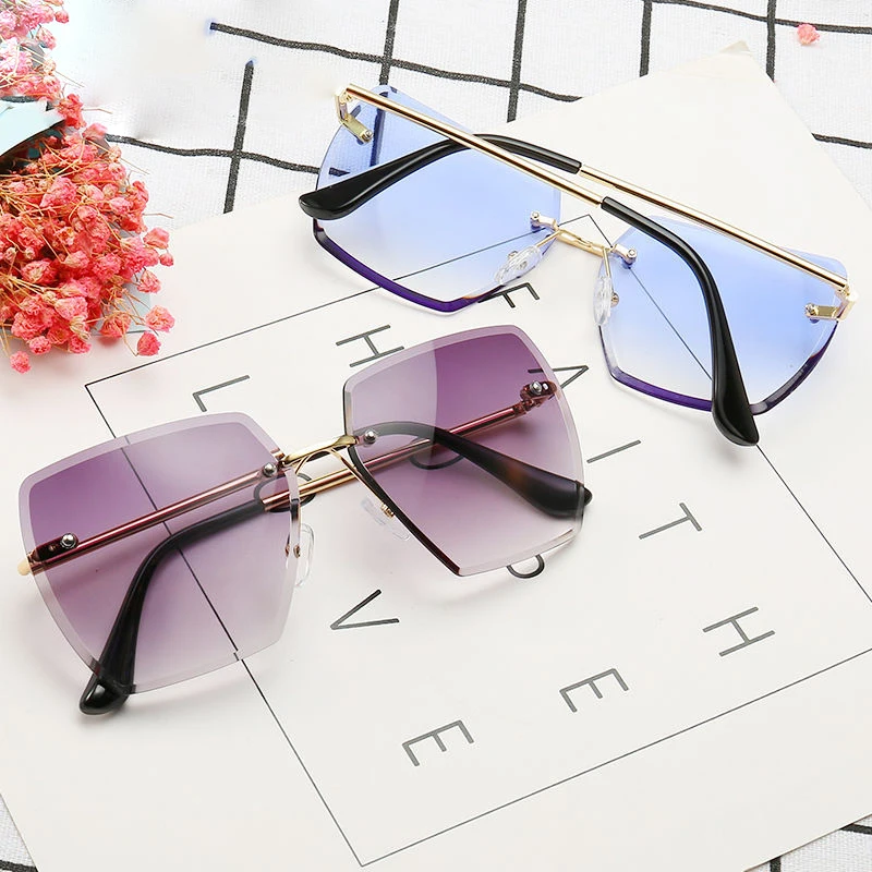 Sunglasses Women 2019 Fashion Gradient Square Rimless Lens Sun Glasses UV400 Brand New Shades for Women oculos feminino
Sunglasses Women 2019 Fashion Gradient Square Rimless Lens Sun Glasses UV400 Brand New Shades for Women oculos feminino