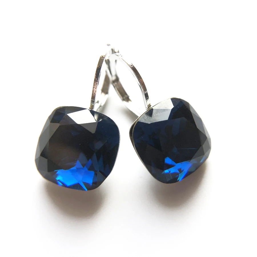 11.11 Fashion Jewelry Crystal Earring Drop Earrings For Women Oorbellen Gift Bijoux White Gold Color Classical Square Design
11.11 Fashion Jewelry Crystal Earring Drop Earrings For Women Oorbellen Gift Bijoux White Gold Color Classical Square Design
