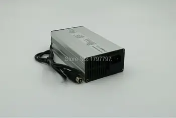 360W Fast Charger 110V / 220V 50-60Hz 67.2V 5A Charger 60V 5A Li-ion Charger for 16S 60V lithium battery pack
360W Fast Charger 110V / 220V 50-60Hz 67.2V 5A Charger 60V 5A Li-ion Charger for 16S 60V lithium battery pack