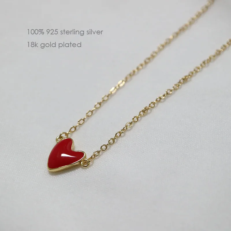 Fashion S925 sterling silver red heart pendant necklace for women Simple korean Love Clavicle chain for Valentine's day
Fashion S925 sterling silver red heart pendant necklace for women Simple korean Love Clavicle chain for Valentine's day