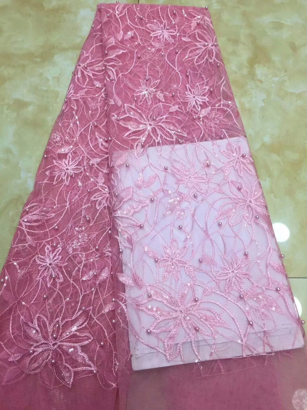 Latest beads African Lace Fabric High Quality sequins African Embroidered Tulle Lace Fabric For party dress dpj231
Latest beads African Lace Fabric High Quality sequins African Embroidered Tulle Lace Fabric For party dress dpj231
