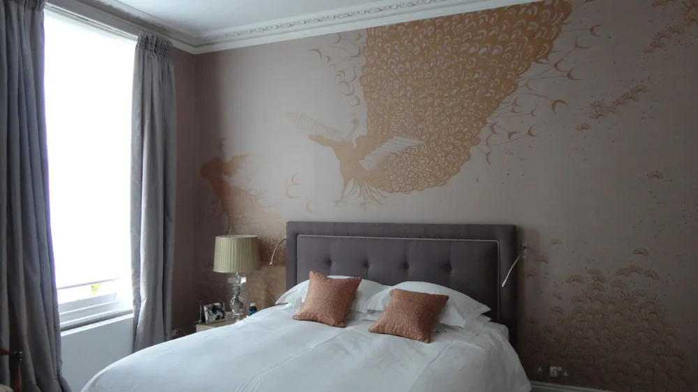 Luxurious Hand-painted silk wallpaper painting flowers with peacock birds many patterns and background optional
Luxurious Hand-painted silk wallpaper painting flowers with peacock birds many patterns and background optional