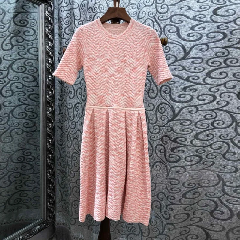 High Quality Sweater Dress 2019 Spring Summer Fashion Knitted Dress Ladies Color Block Knitted Short Sleeve Jumper Dress Pink
High Quality Sweater Dress 2019 Spring Summer Fashion Knitted Dress Ladies Color Block Knitted Short Sleeve Jumper Dress Pink