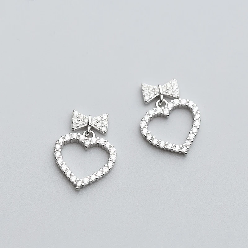 MloveAcc Luxury 925 Sterling Silver Love Heart and Cute Bow Knot Drop Earrings with Clear CZ for Women Girls Fashion Jewelry
MloveAcc Luxury 925 Sterling Silver Love Heart and Cute Bow Knot Drop Earrings with Clear CZ for Women Girls Fashion Jewelry