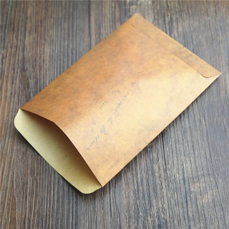 wholesale 11*16cm Vintage Retro Style Kraft Paper Envelope Party Invitation Letter Gift Photos Postcard Stationery Packaging Bag
wholesale 11*16cm Vintage Retro Style Kraft Paper Envelope Party Invitation Letter Gift Photos Postcard Stationery Packaging Bag