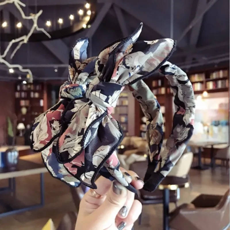 New high-end versatile hair accessories women's fabric handmade floral double-layer large bow fine hairband headband hair band
New high-end versatile hair accessories women's fabric handmade floral double-layer large bow fine hairband headband hair band