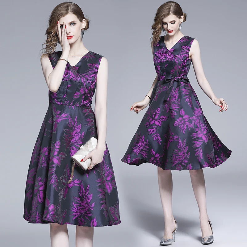 Women's new purple jacquard V-neck sleeveless lace-up dress
Women's new purple jacquard V-neck sleeveless lace-up dress