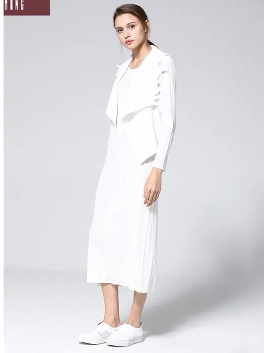HOT SELLINGspring and summer miyake pleated one-piece dress medium-long o-neck sleeveless dress IN STOCK
HOT SELLINGspring and summer miyake pleated one-piece dress medium-long o-neck sleeveless dress IN STOCK