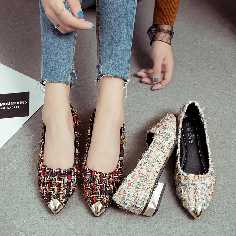 2018 New Stryle Women Flats Gold Toe Slip on Flat Shoes Metal Pointed Toe Woman Shoes Plaid Boat Shoes Shallow Ladies Shoes 6854
2018 New Stryle Women Flats Gold Toe Slip on Flat Shoes Metal Pointed Toe Woman Shoes Plaid Boat Shoes Shallow Ladies Shoes 6854