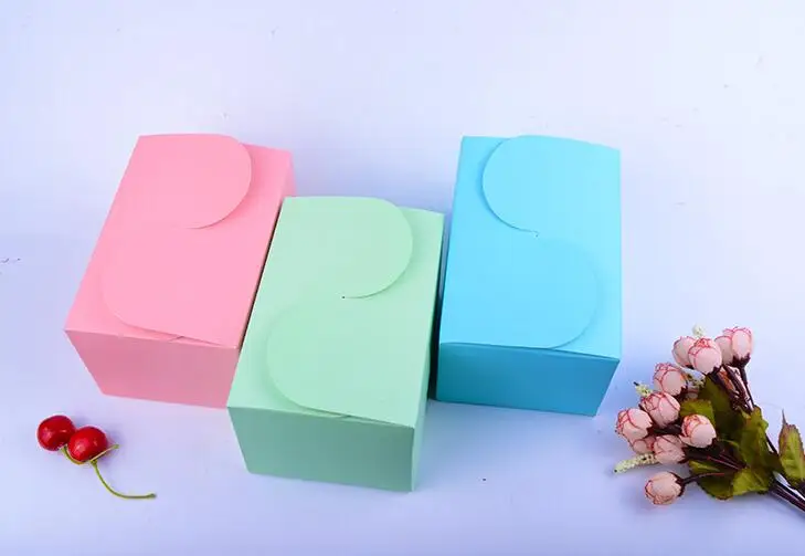 15.5*10.5*8.5cm Paper Candy Gift Paper Packing Boxes Pink Blue Cookies Cute Party Gift Chocolate Boxes Wedding Favors
15.5*10.5*8.5cm Paper Candy Gift Paper Packing Boxes Pink Blue Cookies Cute Party Gift Chocolate Boxes Wedding Favors