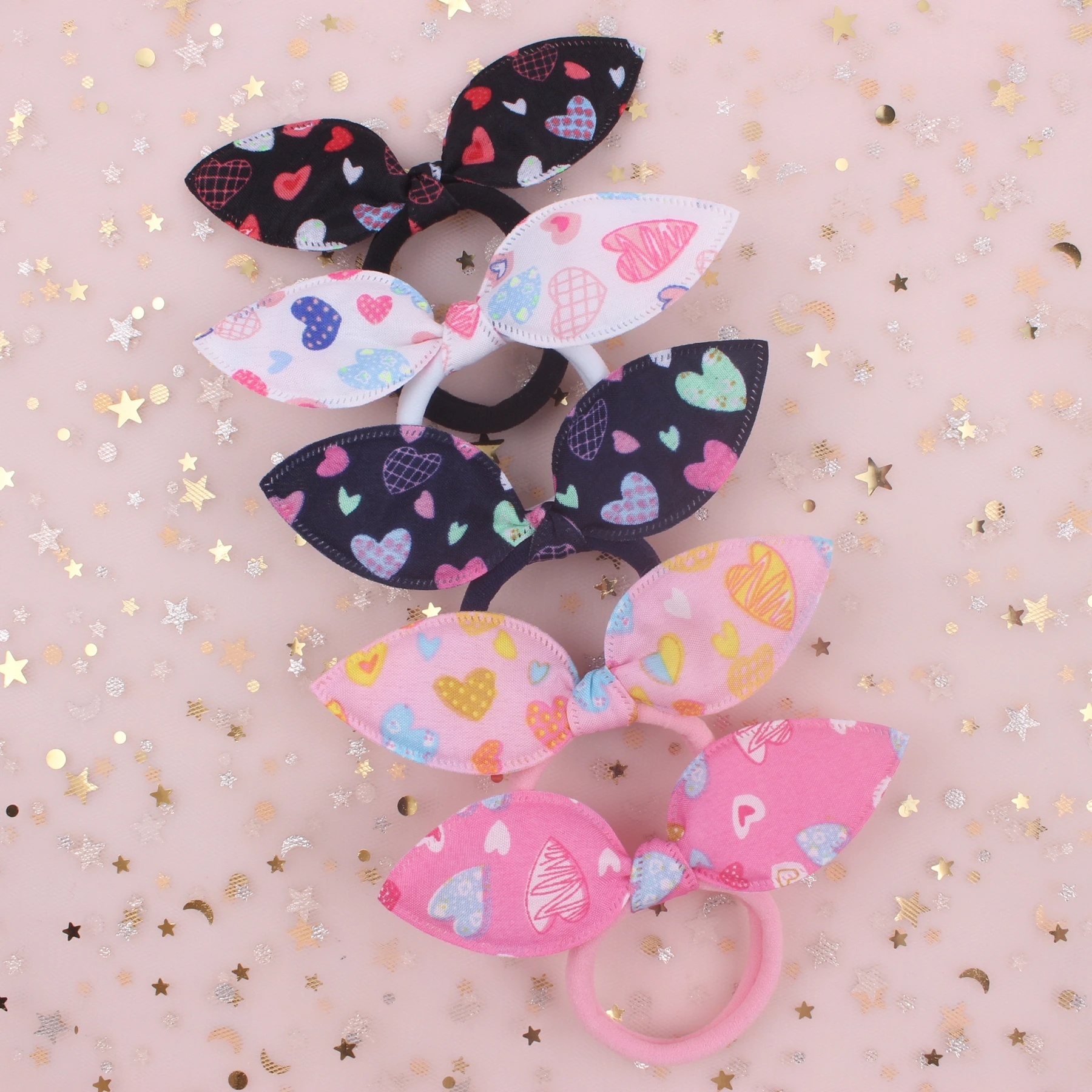 2019 Fashion Cloth material small big love heart Rabbit ears girls Head rope Elastic Hair Bands hair accessories for women 1pcs
2019 Fashion Cloth material small big love heart Rabbit ears girls Head rope Elastic Hair Bands hair accessories for women 1pcs