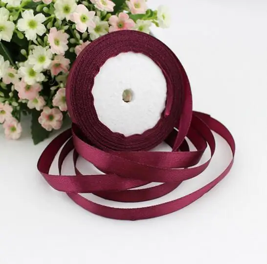 3/8'' 22m Long Wine red Silk Satin Ribbon 10mm Wide Party Home Wedding Decoration Gift Wrapping Christmas DIY Material Supplies
3/8'' 22m Long Wine red Silk Satin Ribbon 10mm Wide Party Home Wedding Decoration Gift Wrapping Christmas DIY Material Supplies
