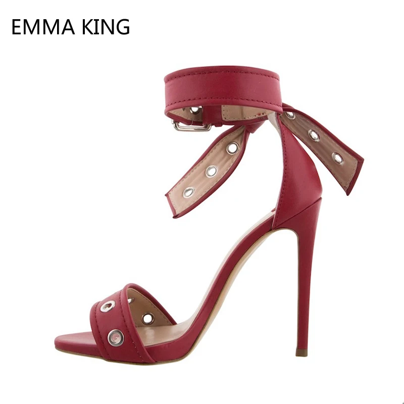 Summer Sandals Red Open Toe Sexy High Heels New Metal Buckle Bow Sandalia Feminina Stiletto Heels Studs Black Party Shoes Ladies
Summer Sandals Red Open Toe Sexy High Heels New Metal Buckle Bow Sandalia Feminina Stiletto Heels Studs Black Party Shoes Ladies