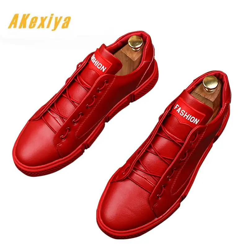 Men street Fashion Punk hip-hop red black red leather Loafers Casual Flats Shoes 2019 Male Prom shoes Sapatos Tenis Masculino
Men street Fashion Punk hip-hop red black red leather Loafers Casual Flats Shoes 2019 Male Prom shoes Sapatos Tenis Masculino