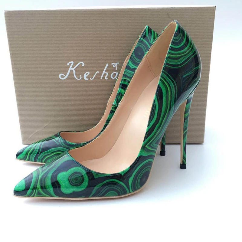 2018 Green color pointed toe lady pumps pu leather shallow woman High-heeled pumps sexy slip-on wedding women shoes party shoes
2018 Green color pointed toe lady pumps pu leather shallow woman High-heeled pumps sexy slip-on wedding women shoes party shoes