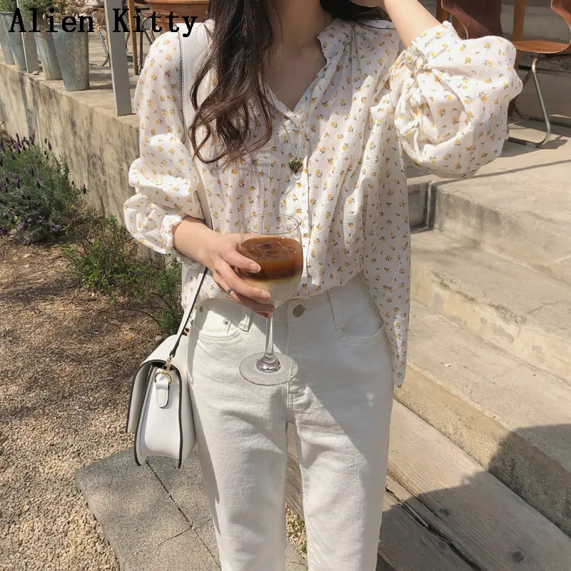Alien Kitty Retro Korea Chic Hot Casual Free Sweet Blouse 2019 Summer New Arrival Elegant O-Neck Long Sleeves Fresh Simple Shirt
Alien Kitty Retro Korea Chic Hot Casual Free Sweet Blouse 2019 Summer New Arrival Elegant O-Neck Long Sleeves Fresh Simple Shirt