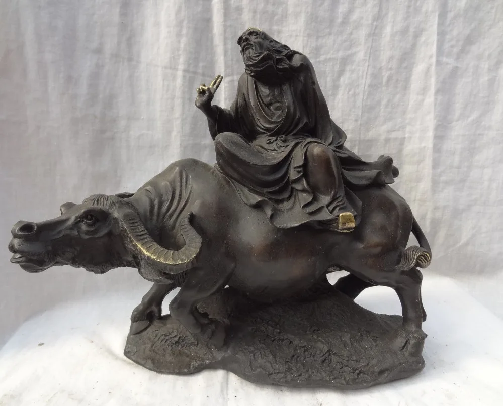 shitou 001573 12" Chinese Pure Bronze Gilt Taoism Lao Tzu LaoZi Ride Bull Ox Statue Suclpture discount 30% (C0324)
shitou 001573 12" Chinese Pure Bronze Gilt Taoism Lao Tzu LaoZi Ride Bull Ox Statue Suclpture discount 30% (C0324)