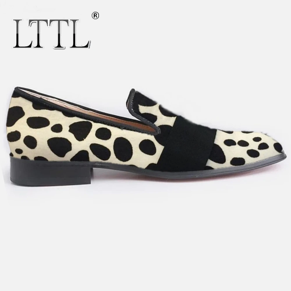 White Velvet Men Shoes With Cow Pattern New Fashion Slip On Handmade Loafers Italy Style Men's Smoking Slippers Flats
White Velvet Men Shoes With Cow Pattern New Fashion Slip On Handmade Loafers Italy Style Men's Smoking Slippers Flats