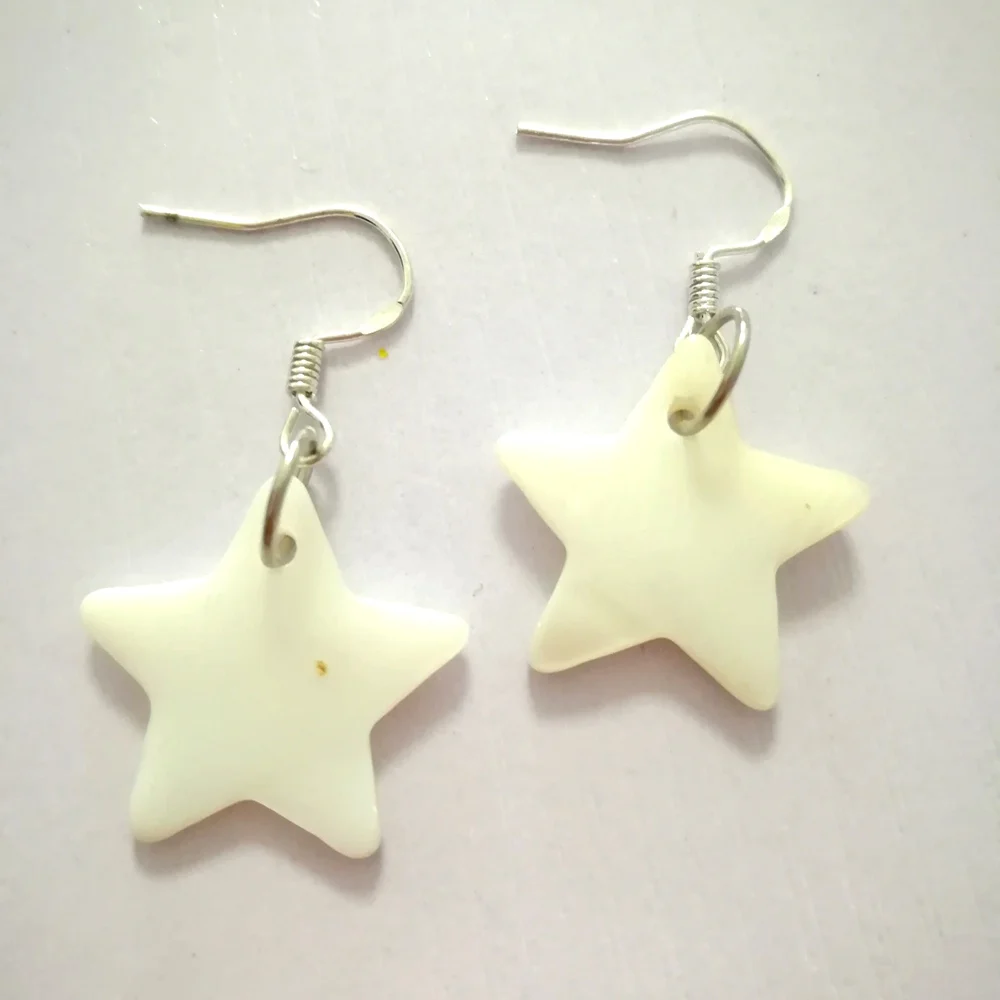 New Arrival 20mm White Star Designed Natural Shell Drop Earrings 24 Pairs/lot Free Shipping
New Arrival 20mm White Star Designed Natural Shell Drop Earrings 24 Pairs/lot Free Shipping
