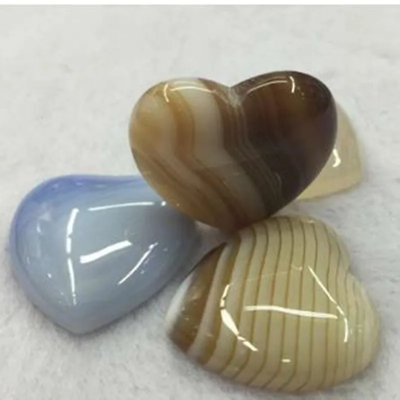 Hot Sale Natural Heart Shaped Stone Tiger's Eye Crystal Stone Agate Crystal Carved Palm Love Healing Gemstones
Hot Sale Natural Heart Shaped Stone Tiger's Eye Crystal Stone Agate Crystal Carved Palm Love Healing Gemstones