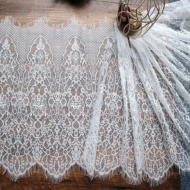 3Y/ lot Eyelash Lace Fabric 30cm DIY Decorative High Quality Soft Off White Black Nylon Eyelash Lace Trim Wedding Dress Fabric
3Y/ lot Eyelash Lace Fabric 30cm DIY Decorative High Quality Soft Off White Black Nylon Eyelash Lace Trim Wedding Dress Fabric