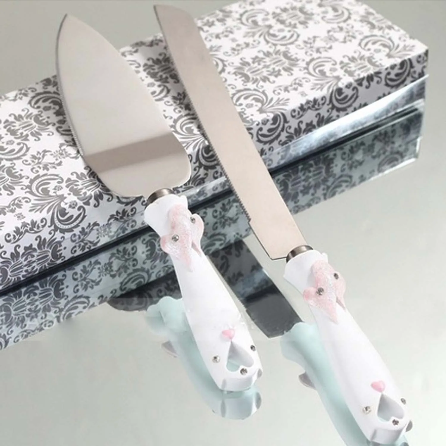 Behokic 2PCS Wedding Resin Cake Knife Serving Set Custom Cake Knife Shovel Birthday Gift Party Decoration Accessory
Behokic 2PCS Wedding Resin Cake Knife Serving Set Custom Cake Knife Shovel Birthday Gift Party Decoration Accessory
