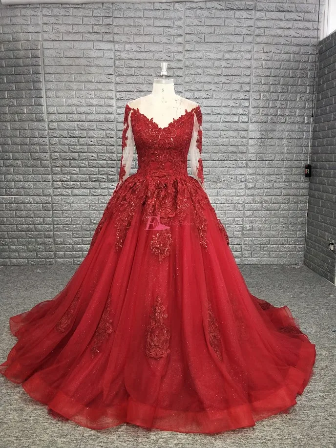 100% Real Sample Red Long Sleeve Wedding Dress Lace Applique High Quality Bridal Gowns 2019 Vestido de noiva Plus Size Custom
100% Real Sample Red Long Sleeve Wedding Dress Lace Applique High Quality Bridal Gowns 2019 Vestido de noiva Plus Size Custom