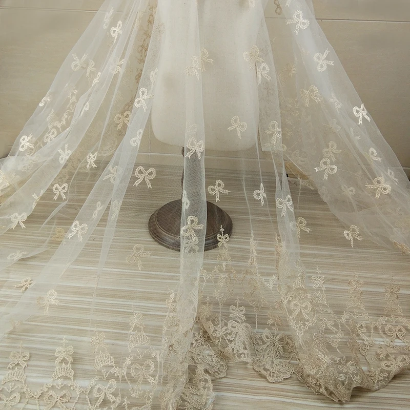 1Yard Bowknot Embroidery Net Lace Fabric White Tulle Dress Sewing African French Wedding Dress Lace Trimmings Sewing Accessories
1Yard Bowknot Embroidery Net Lace Fabric White Tulle Dress Sewing African French Wedding Dress Lace Trimmings Sewing Accessories