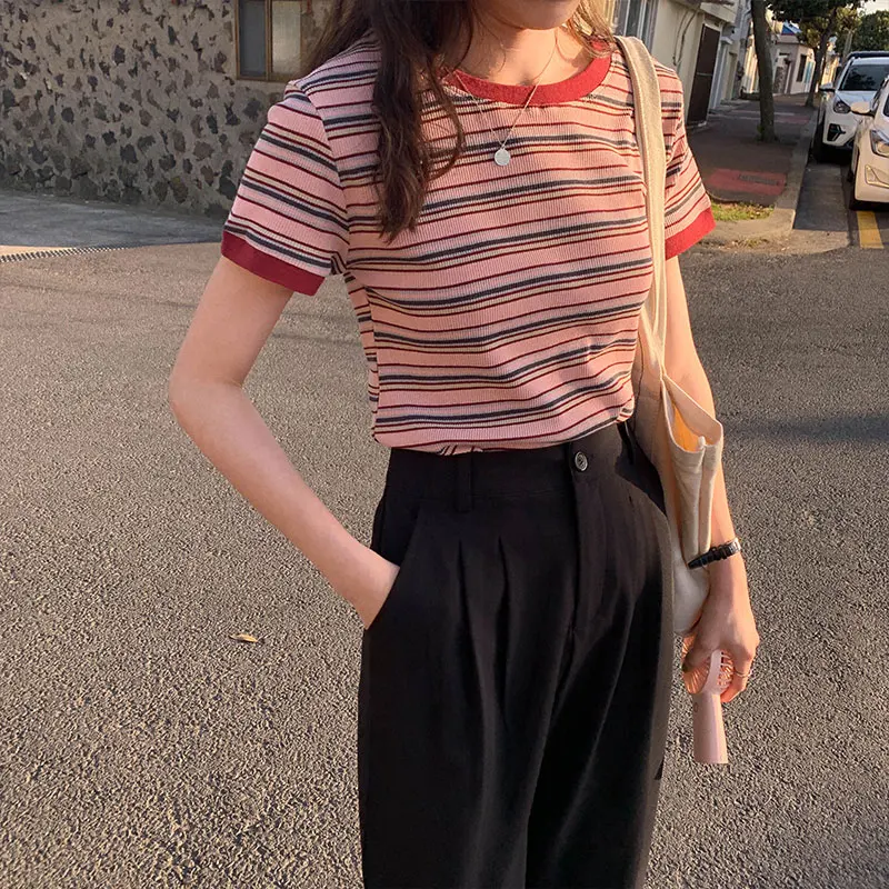 2 colors summer tops 2019 korean style rainbow stripe short-sleeve slim t-shirts womens tee shirt femme (X368)
2 colors summer tops 2019 korean style rainbow stripe short-sleeve slim t-shirts womens tee shirt femme (X368)