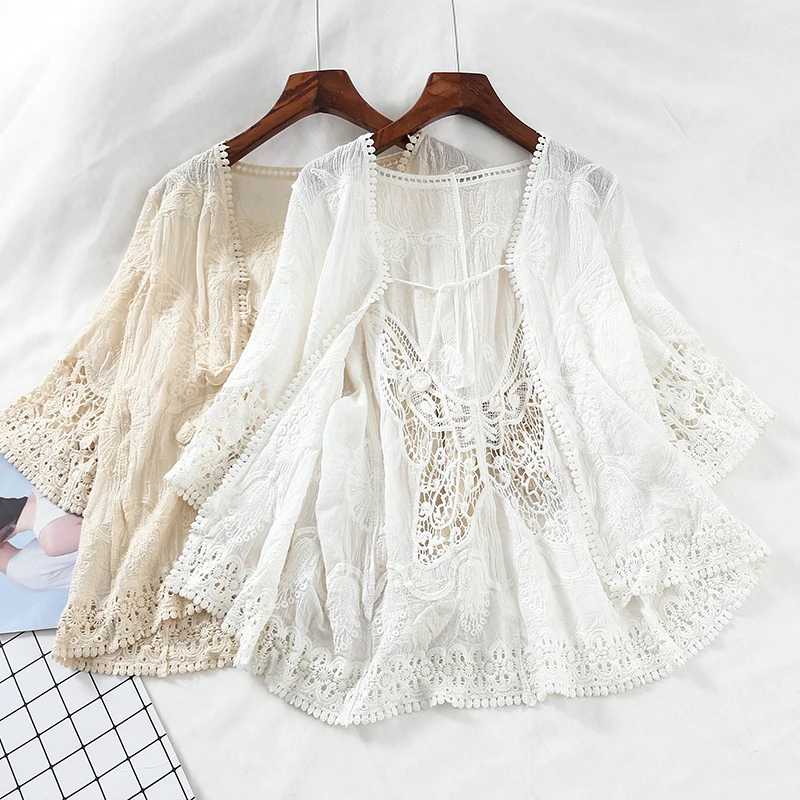 2019 summer new vintage hollow out lace women blouse and shirts loose solid lady elegant all match outwear coat tops
2019 summer new vintage hollow out lace women blouse and shirts loose solid lady elegant all match outwear coat tops