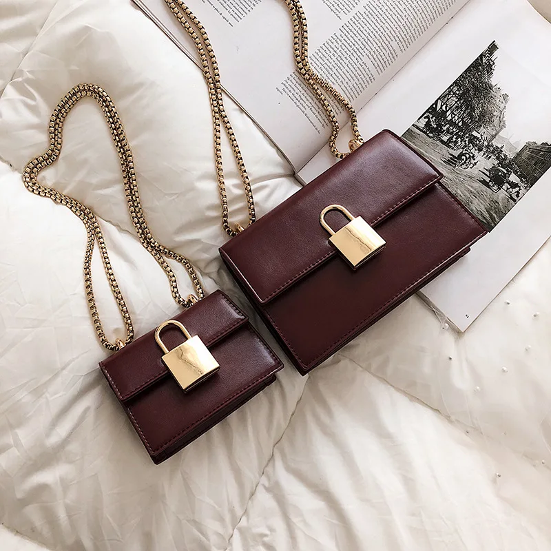 Simple Cross-body Bags Women and girls Summer Mini Messenger Bags Burgundy Vintage Female Lock Fashion Flap Shoulder Bags New
Simple Cross-body Bags Women and girls Summer Mini Messenger Bags Burgundy Vintage Female Lock Fashion Flap Shoulder Bags New