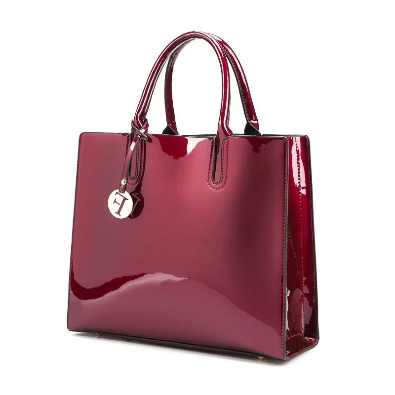 2018 Luxury Handbags Women Bags Designer Bright Patent Leather Shoulder Bag Women's Tote Portable Wedding Handbag for Ladies
2018 Luxury Handbags Women Bags Designer Bright Patent Leather Shoulder Bag Women's Tote Portable Wedding Handbag for Ladies