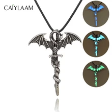 CAIYLAAM Vintage Style Sword Dragon Shape Necklace for Men Jewelry Luminous Pendant Necklaces Rope Chain Punk Jewelry Gift
CAIYLAAM Vintage Style Sword Dragon Shape Necklace for Men Jewelry Luminous Pendant Necklaces Rope Chain Punk Jewelry Gift