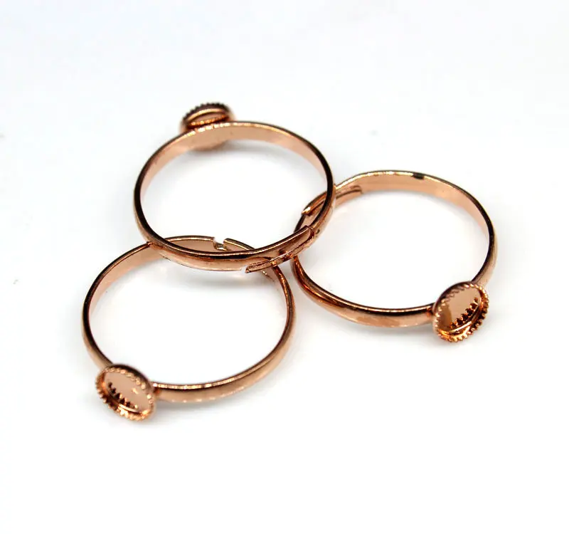 40pcs of 4mm Bezel Cup rose gold plated Ring Blank - Round Cabochon Cab Flatback Flat back glue pad
40pcs of 4mm Bezel Cup rose gold plated Ring Blank - Round Cabochon Cab Flatback Flat back glue pad