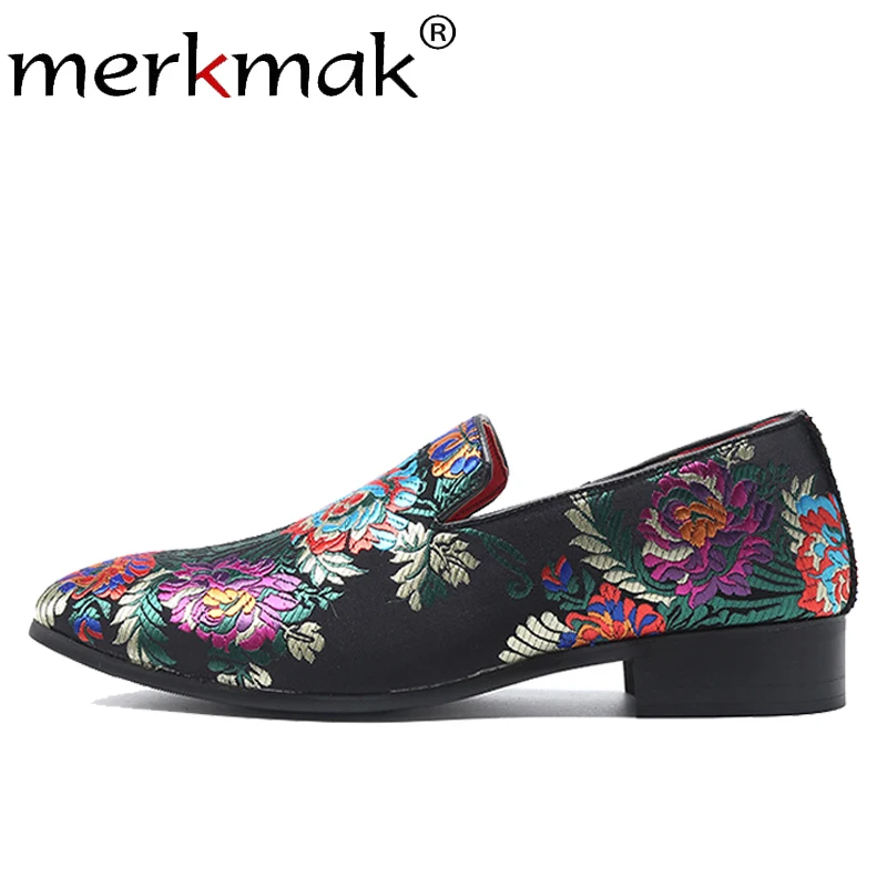 Merkmak New Men Suede Loafers Classic Embroidery Pattern Men's Flats Shoes Large Size 37-48 Comfortable Casual Dress Footwear
Merkmak New Men Suede Loafers Classic Embroidery Pattern Men's Flats Shoes Large Size 37-48 Comfortable Casual Dress Footwear
