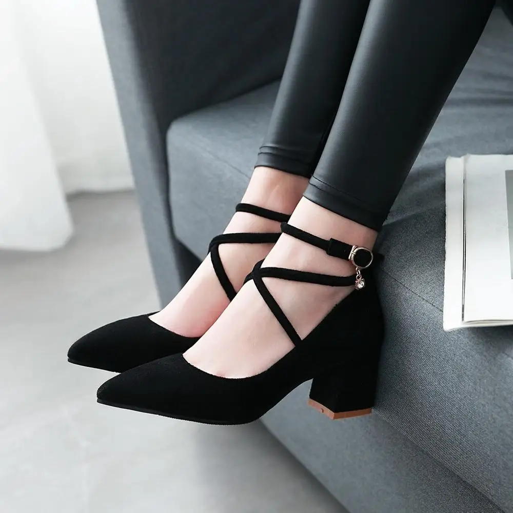 2019 Women Pumps Fashion Women Shoes Party Wedding Super Square High Heel Pointed Toe Red Wine Ladies Pumps Size 33-43
2019 Women Pumps Fashion Women Shoes Party Wedding Super Square High Heel Pointed Toe Red Wine Ladies Pumps Size 33-43