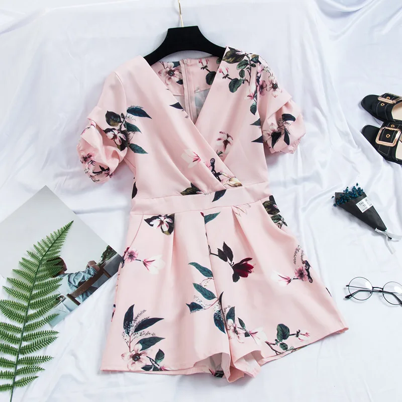 Women's V neck Short Sleeve Print Rompers Loose Wide Leg Shorts Romper For Women 2019 New Summer Fashion Casual Female Jumpsuits
Women's V neck Short Sleeve Print Rompers Loose Wide Leg Shorts Romper For Women 2019 New Summer Fashion Casual Female Jumpsuits